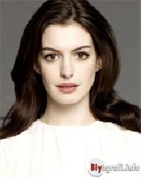 Anne Hathaway