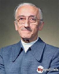 Jacques Cousteau