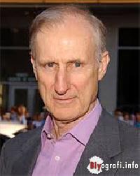 James Cromwell