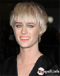 Mackenzie Davis