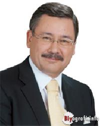 Melih Gökçek