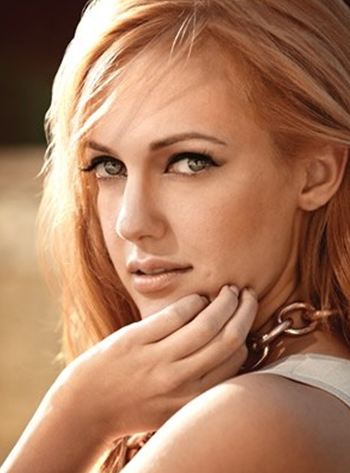 meryem-uzerli.jpg