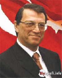 Mesut Yılmaz