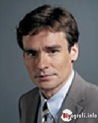 Robert Sean Leonard